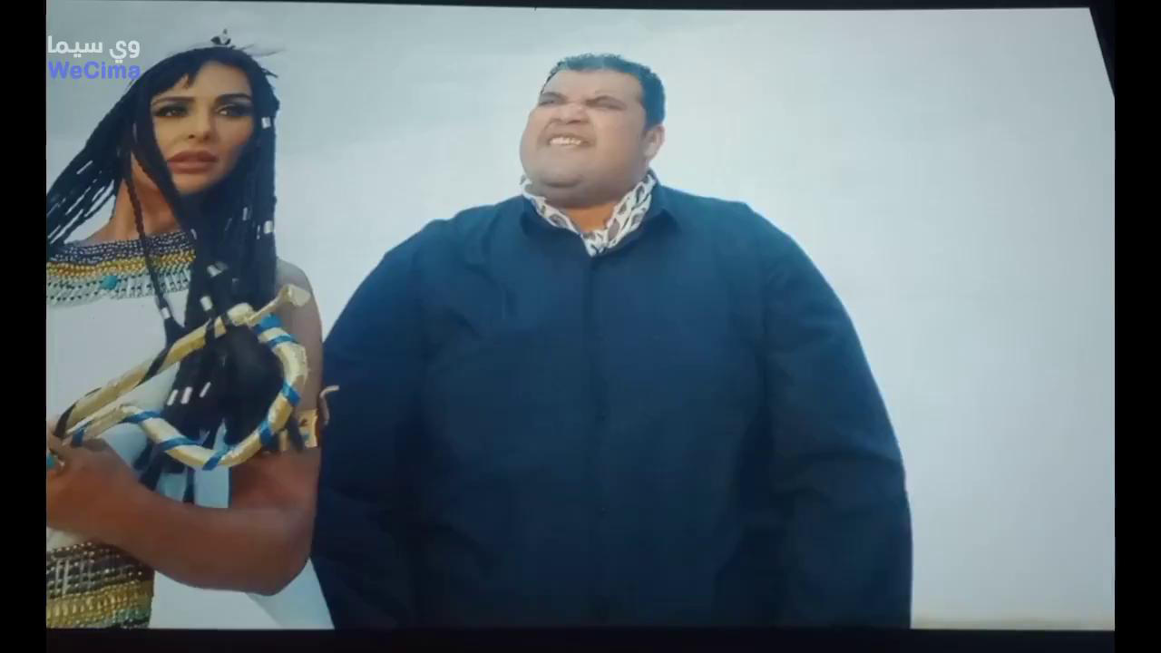 أسود ملون