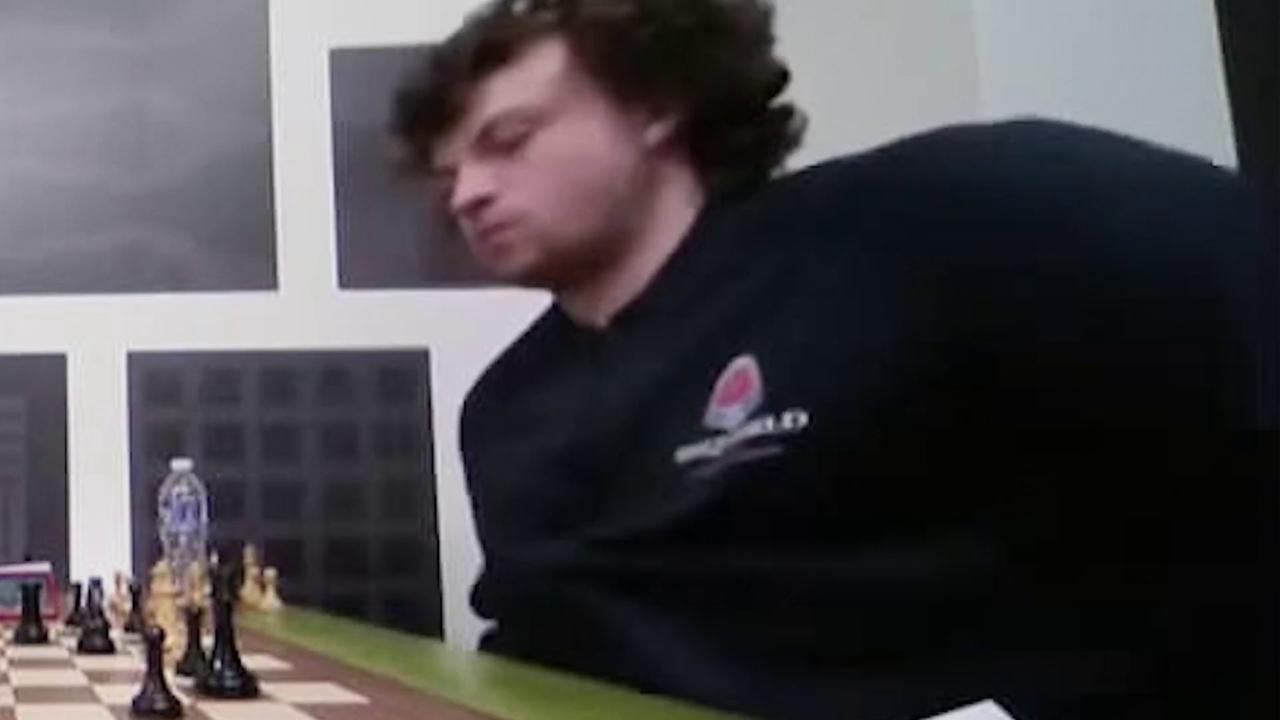قصص غير محكية كش ملك